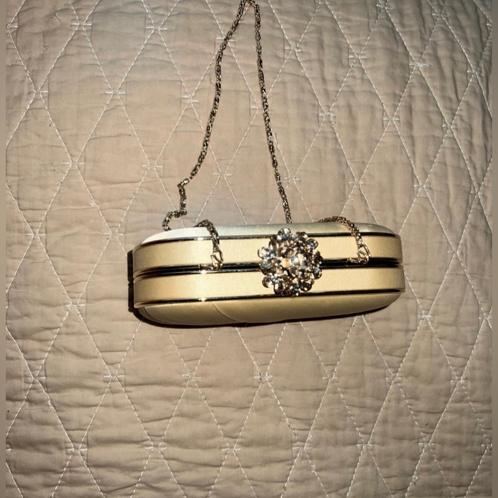 Clutch Purse - Picture 2 of 3